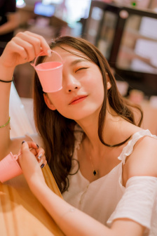 迷人的保姆电影